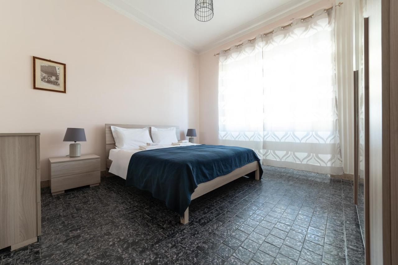 Budget Apartment Roma 70 Stazione Centrale Кальярі Екстер'єр фото